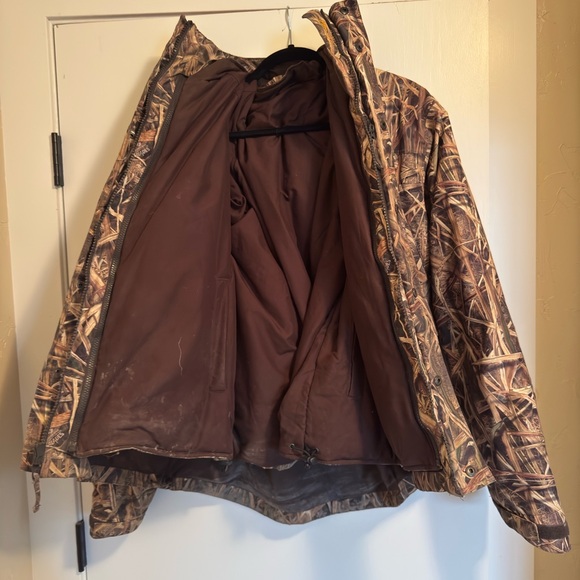 Cabela's Camouflage Performance Jacket - Picture 3 of 5